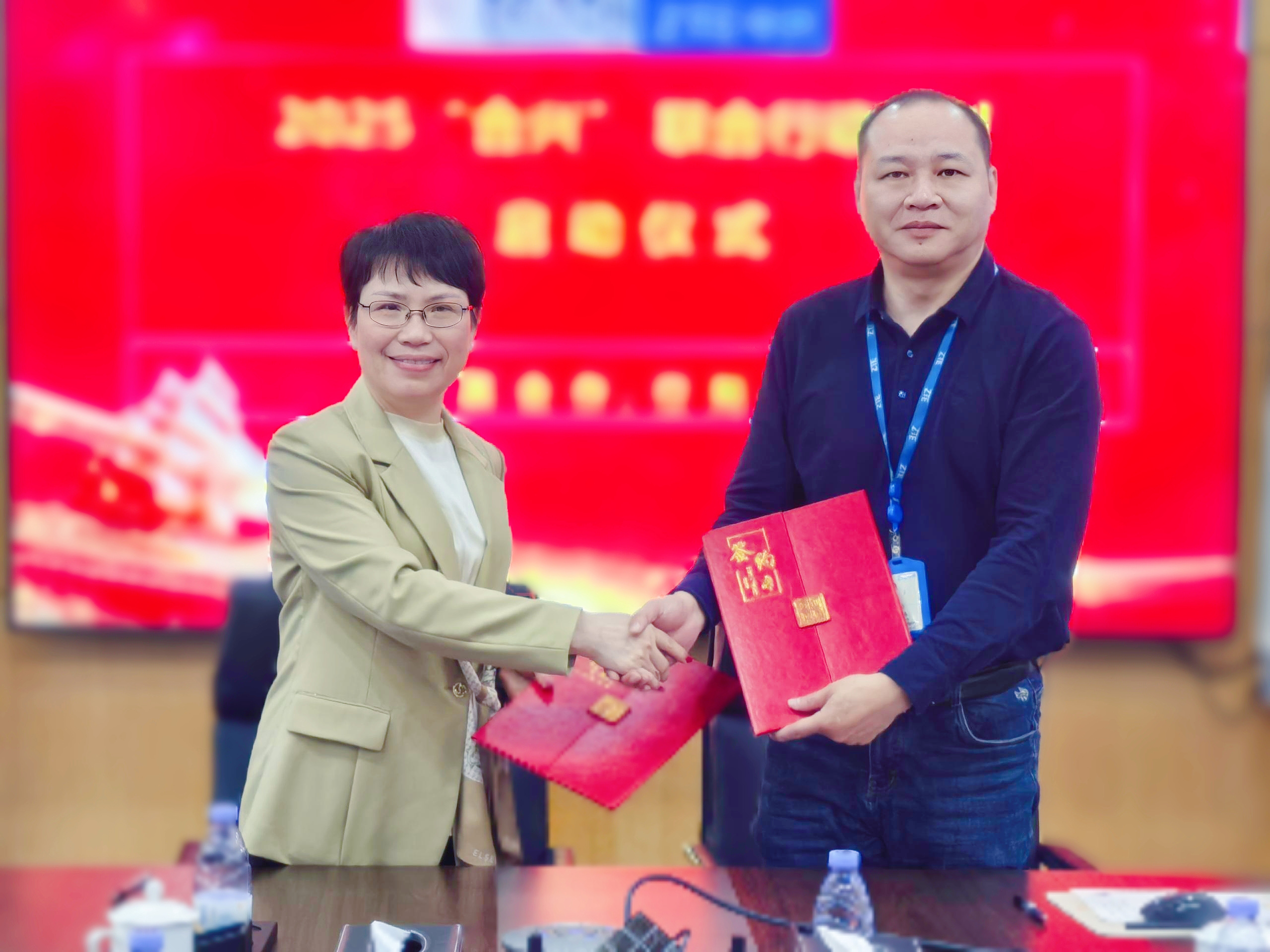 扑睿德州游戏官网科技与中兴通讯“合兴”结合行动，，，，，，，，共筑数字将来...